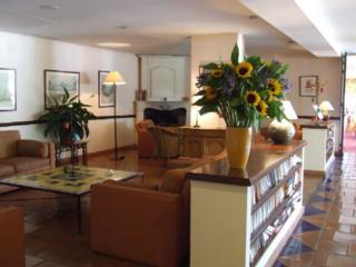 Hotel Rachel 3*